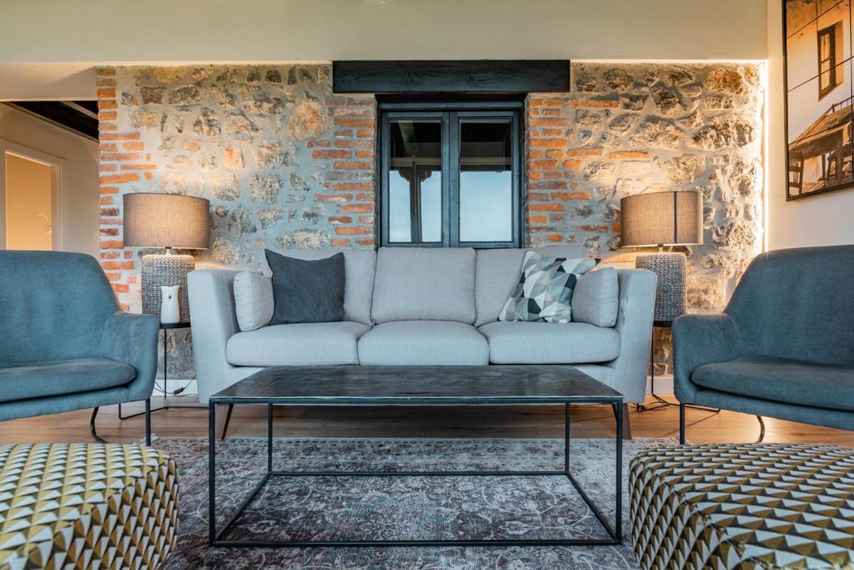 Apartamentos Picabel Onís Eksteriør billede