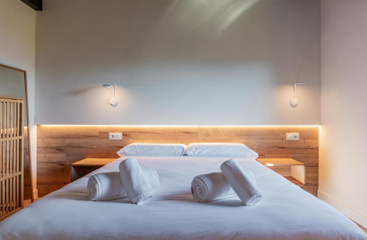Apartamentos Picabel Onís Eksteriør billede